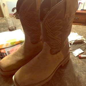 Men’s red wing boots